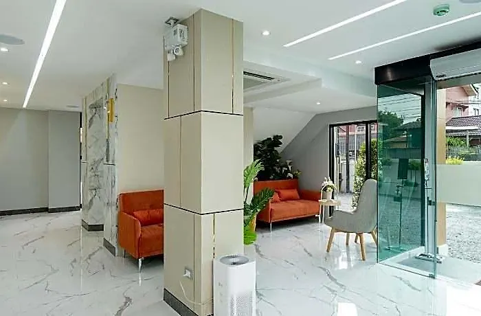 The Riski @ Bangphlat Station Hotel 3*